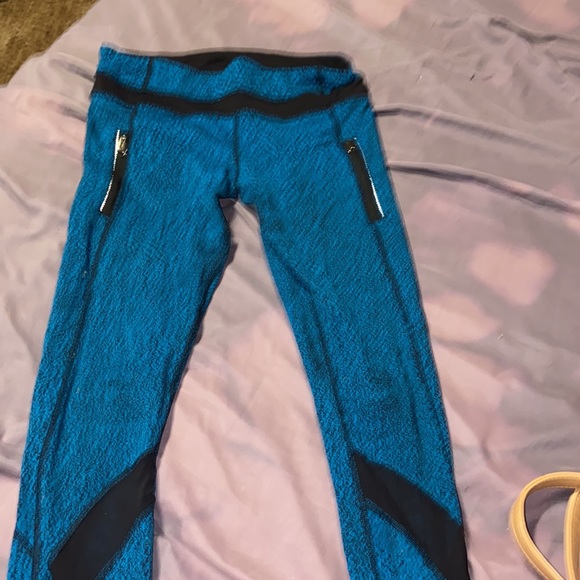 Lulu lemon leggings - Picture 2 of 7